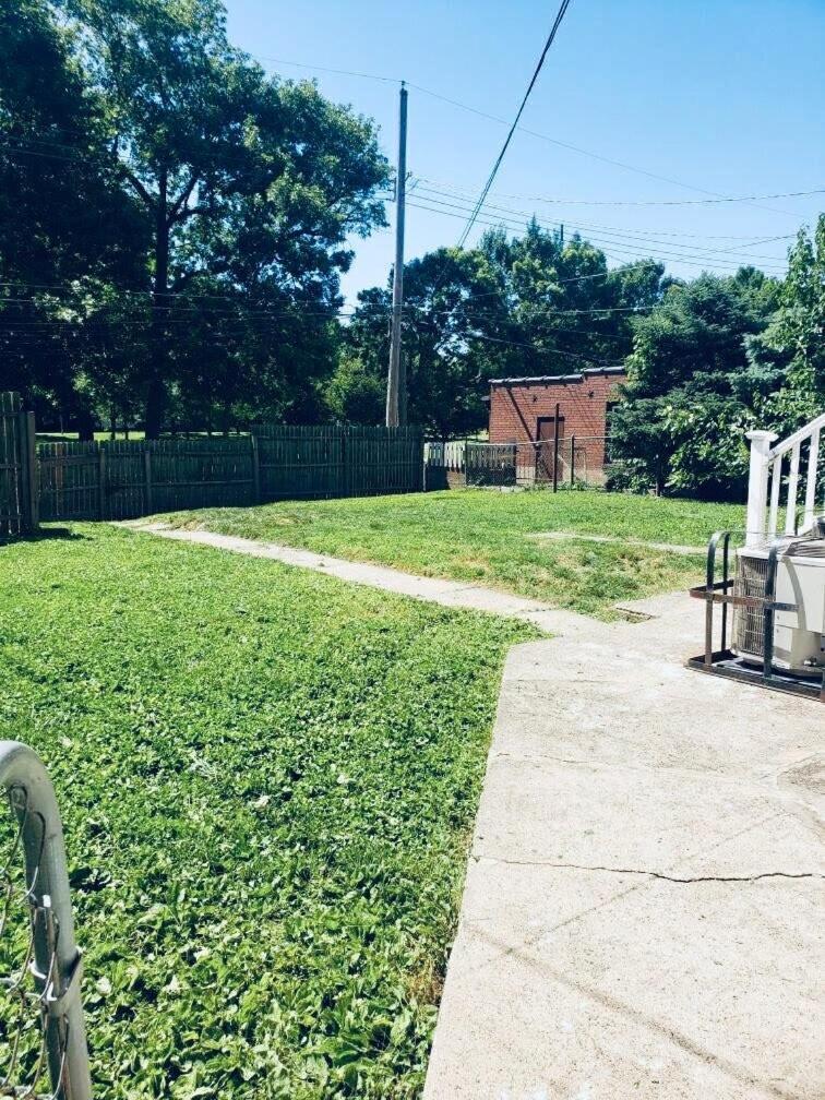 Entire Private Stl Apartment - 51A Carondelet Екстериор снимка